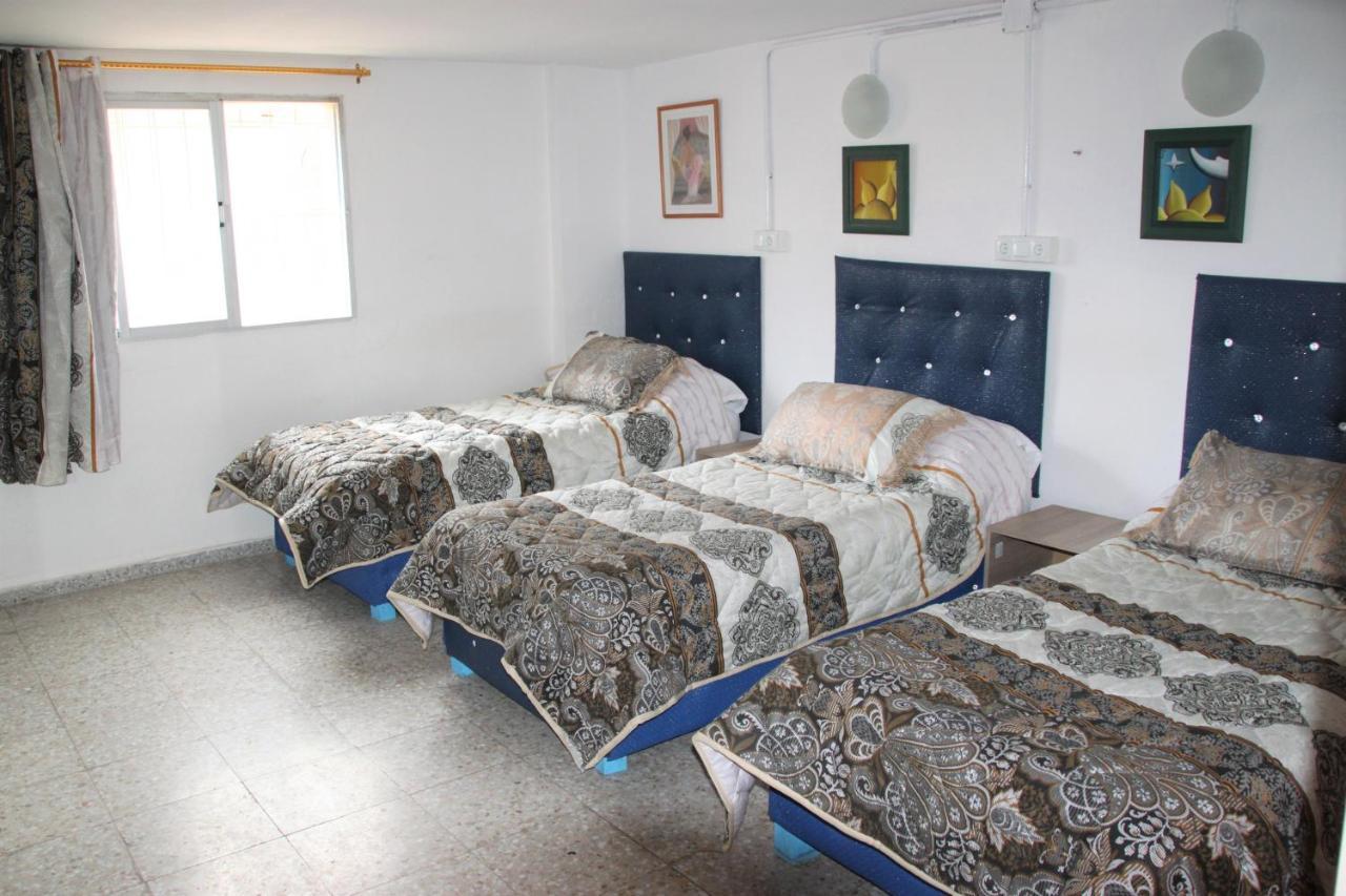 Pension La Lambra Azul Alicante Exterior foto